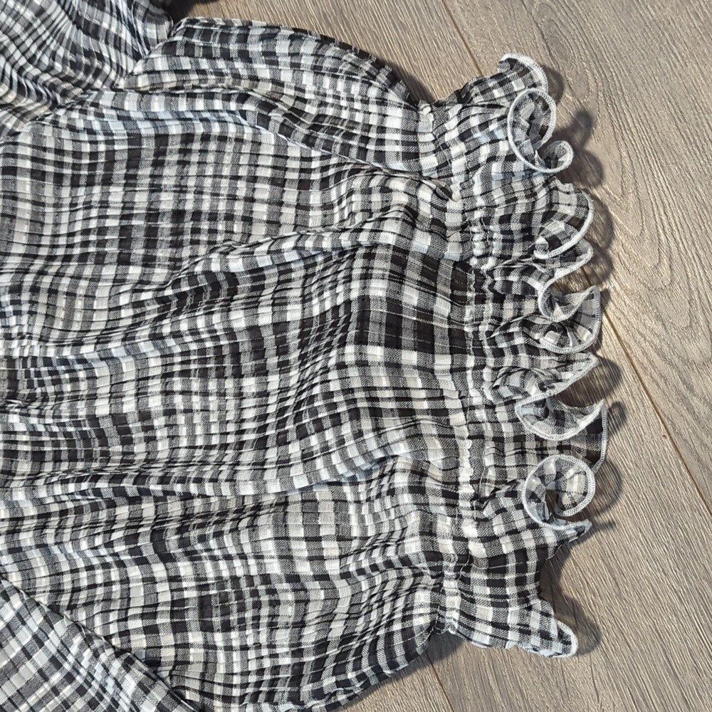 C/MEO Collective Checker Crop Ruffle Blouse Top - Picture 5 of 11